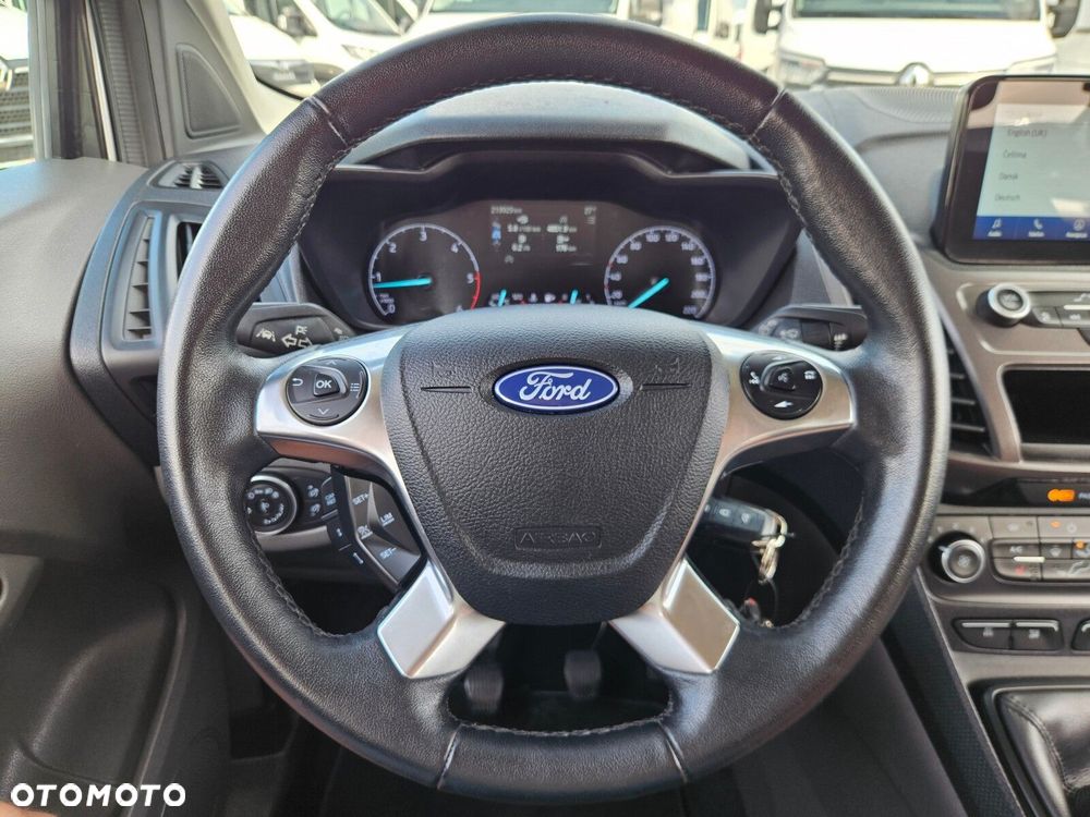Ford Transit Connect - 25
