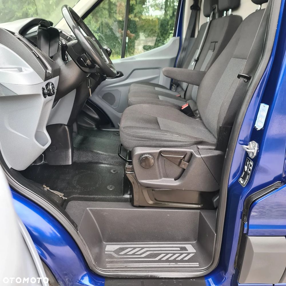 Ford TRANSIT - 11