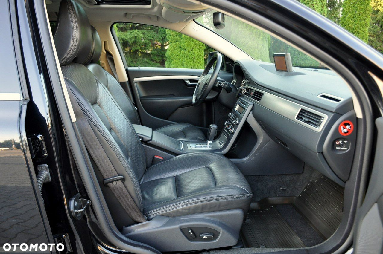 Volvo XC 70 - 17
