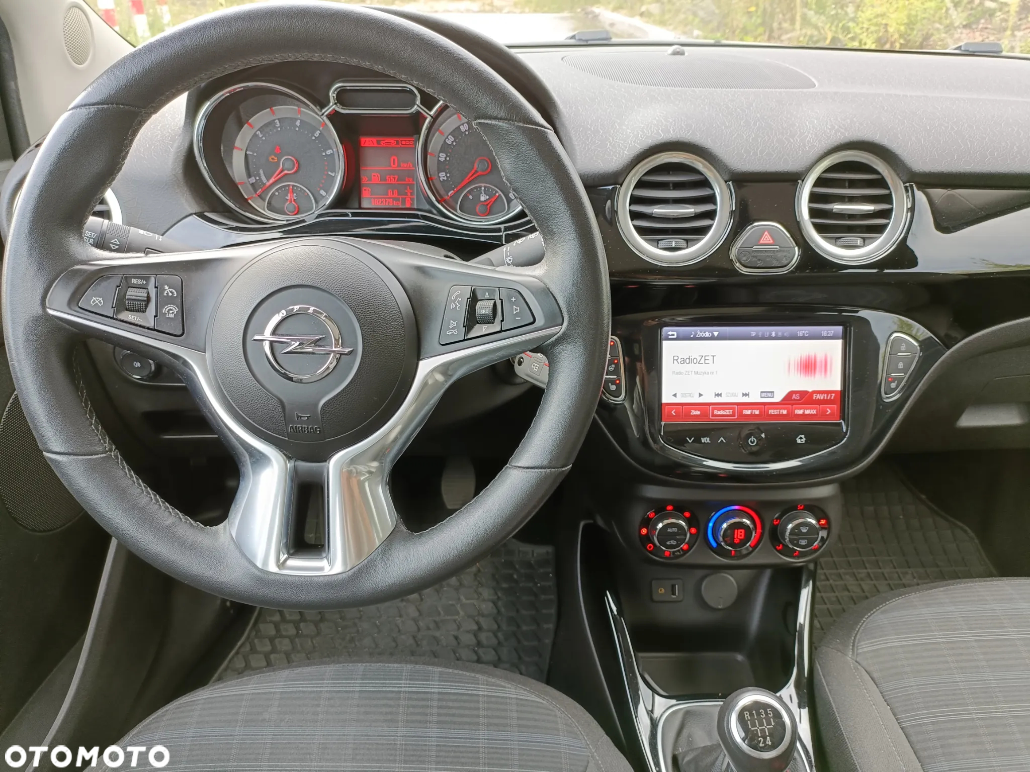 Opel Adam 1.4 Glam - 8