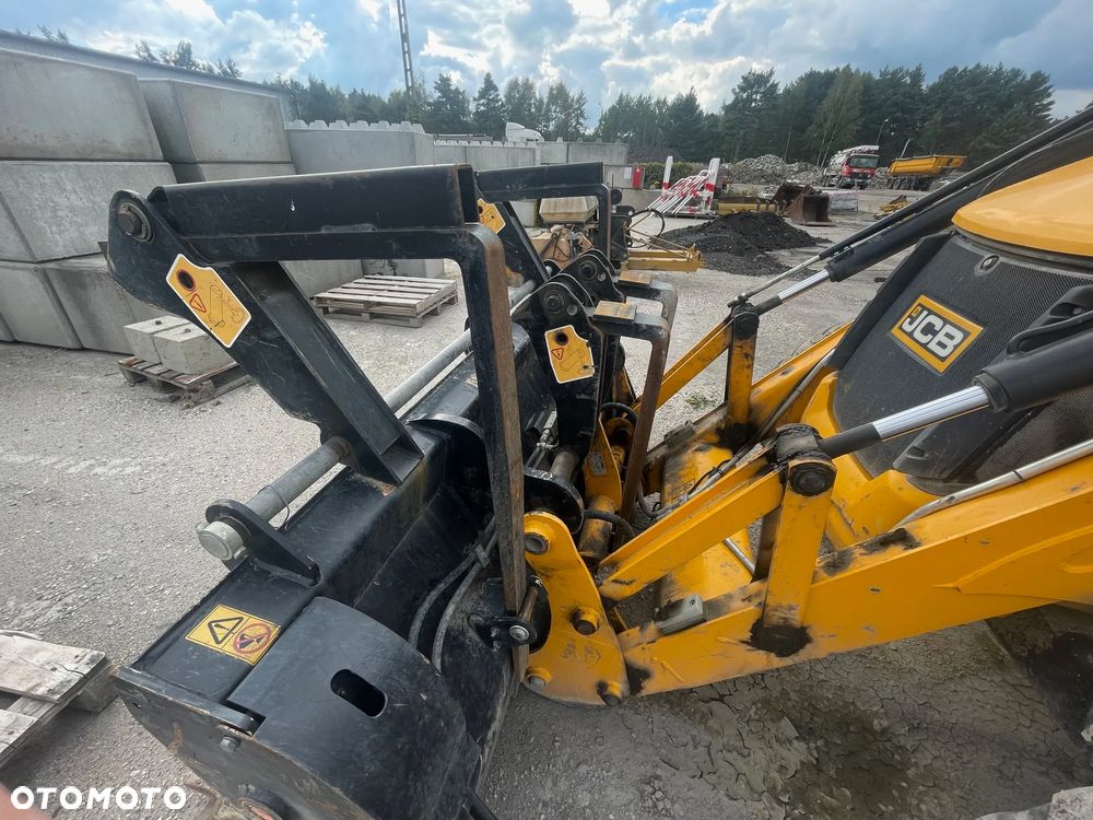 JCB 3CX PLUS - 2