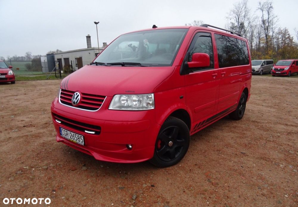 Volkswagen Multivan - 1