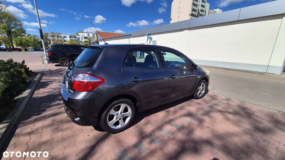 Toyota Auris 1.6 Edition - 8