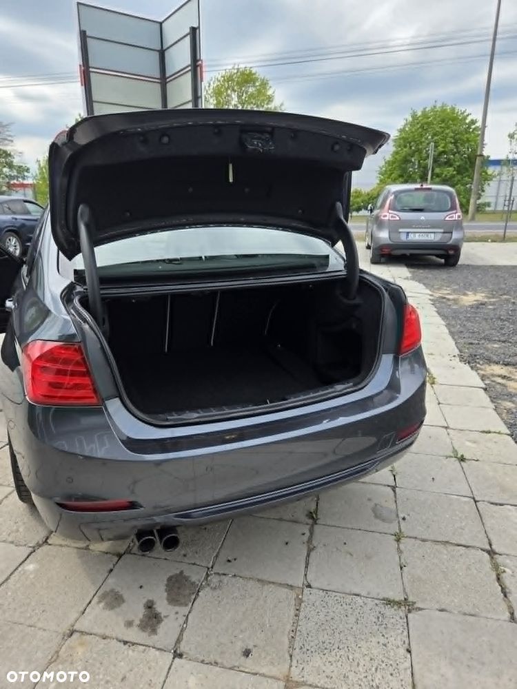BMW Seria 3 - 8