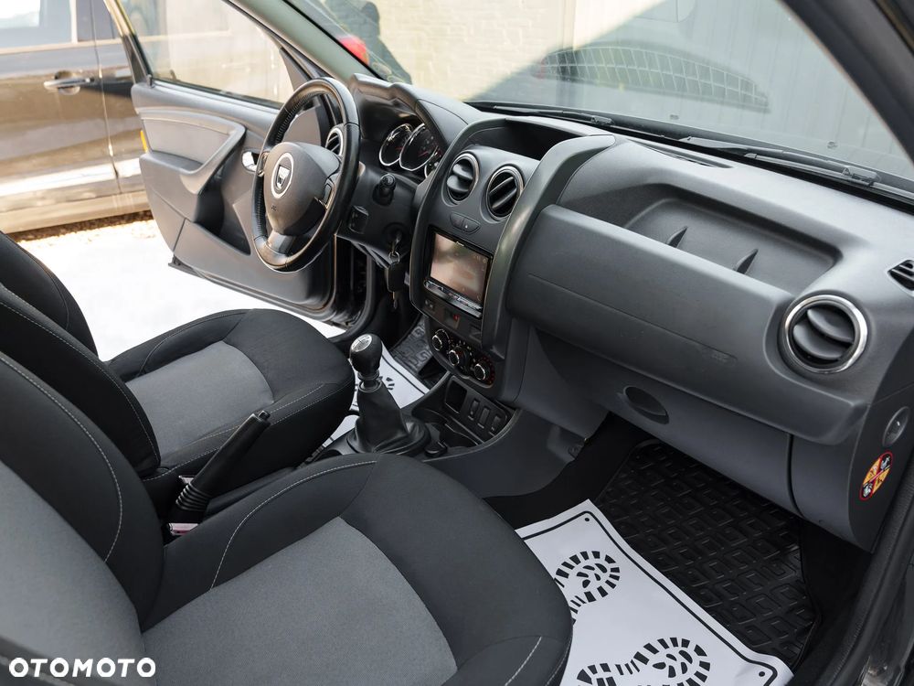 Dacia Duster dCi 110 FAP 4x2 Prestige - 16