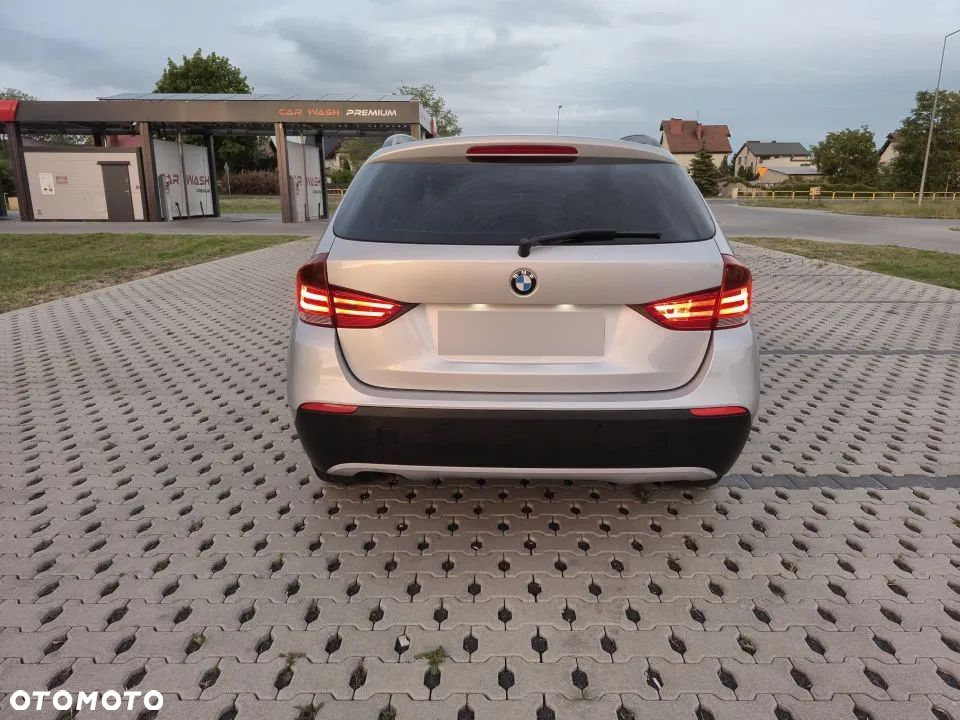 BMW X1 xDrive20d - 8
