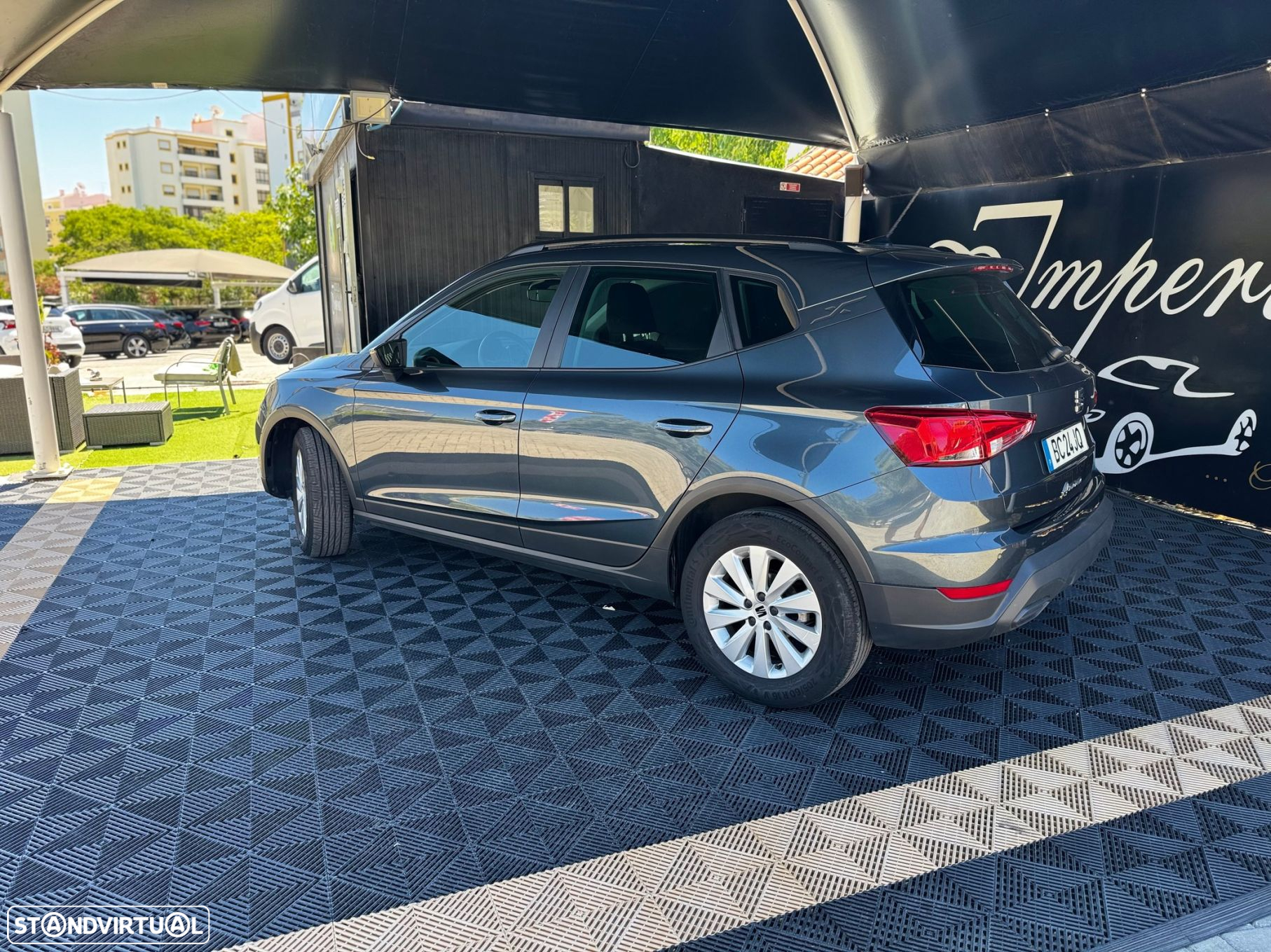 SEAT Arona 1.0 TSI Xperience DSG - 4