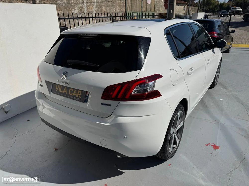 Peugeot 308 PureTech 130 EAT6 Stop & Start Allure - 23