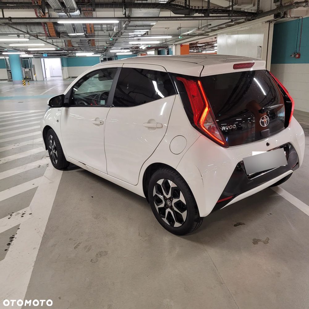 Toyota Aygo 1.0 VVT-i Black Edition - 2