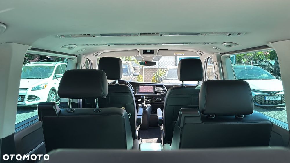 Volkswagen Multivan - 9