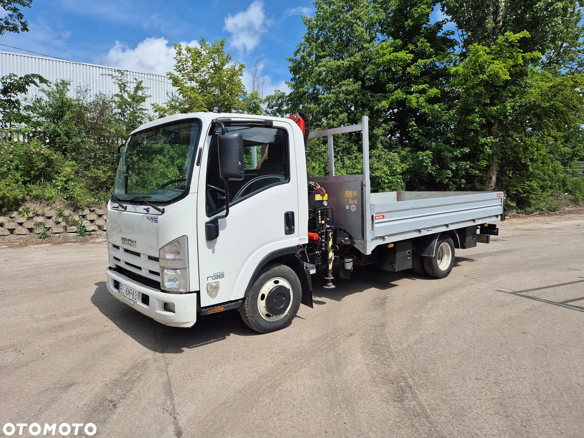 Isuzu N35 - 2