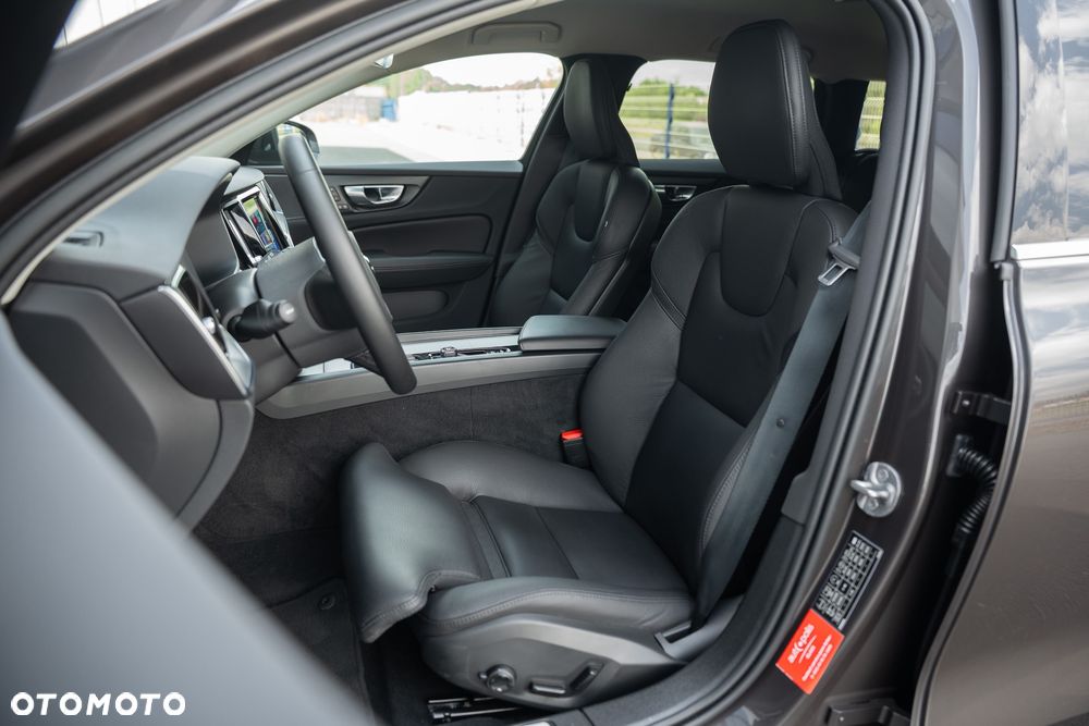 Volvo V60 B4 D Geartronic Inscription - 25