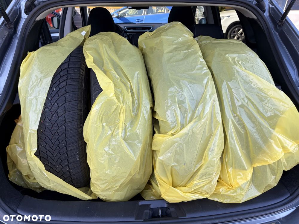 Nissan Qashqai 1.3 DIG-T DCT N-CONNECTA - 35