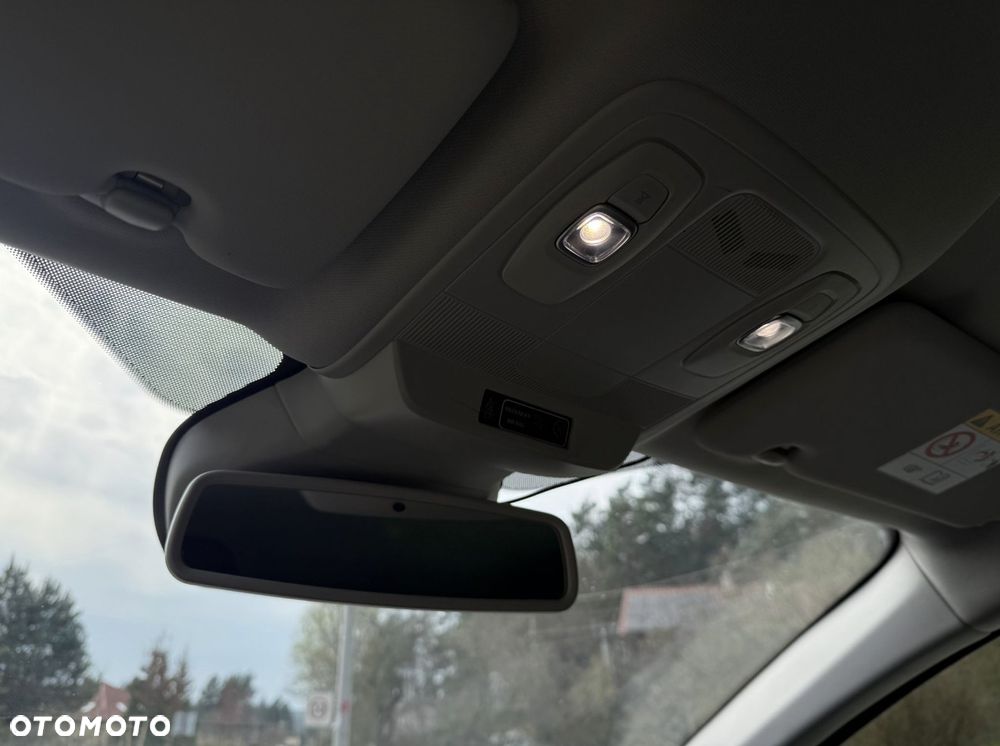 Renault Megane 1.6 dCi GT Line EDC - 19