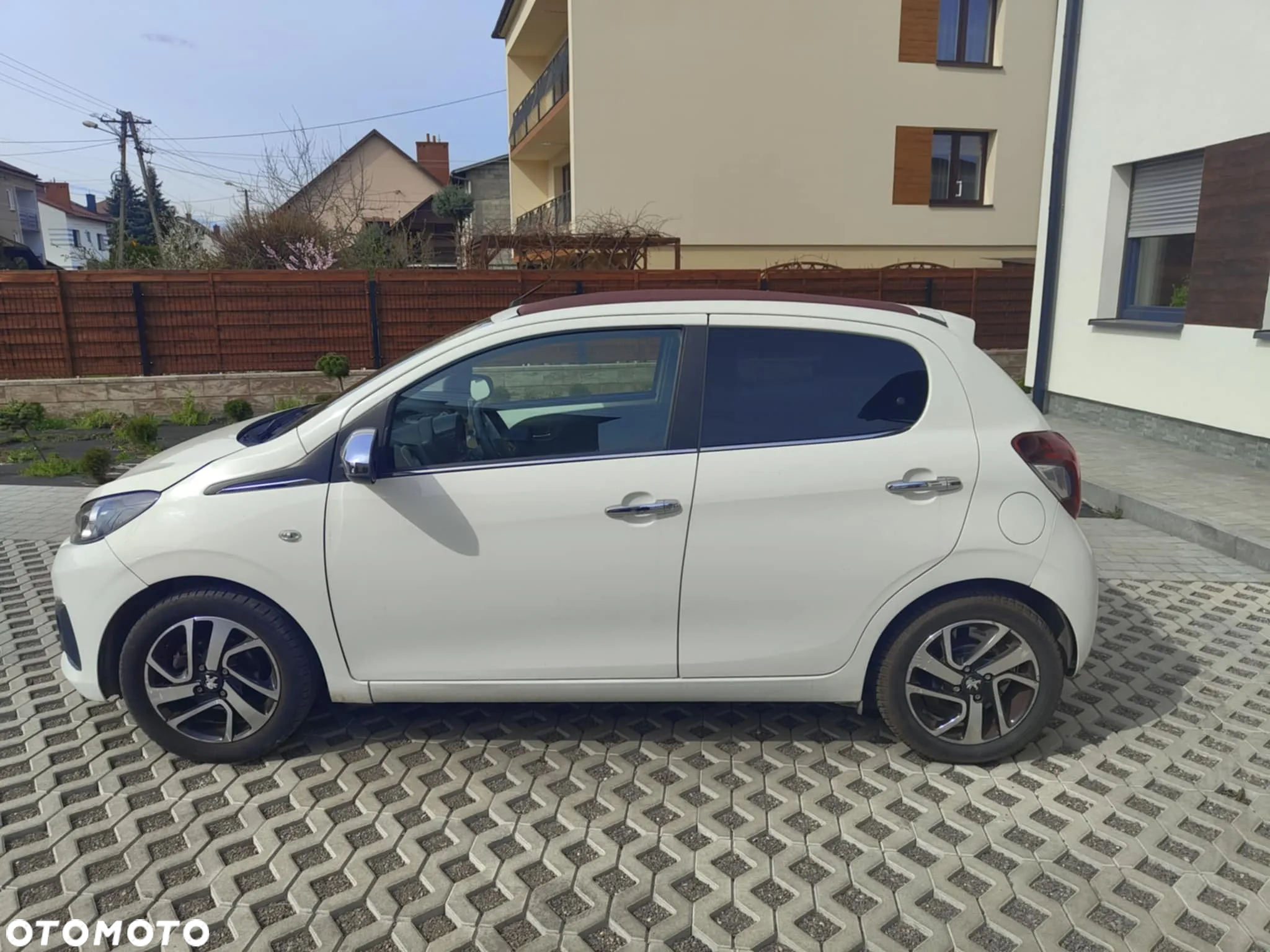 Peugeot 108 VTI 68 ETG5 Top Allure - 9
