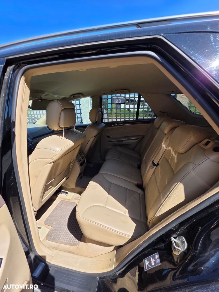 Mercedes-Benz ML 300 CDI BlueEfficiency Aut - 12