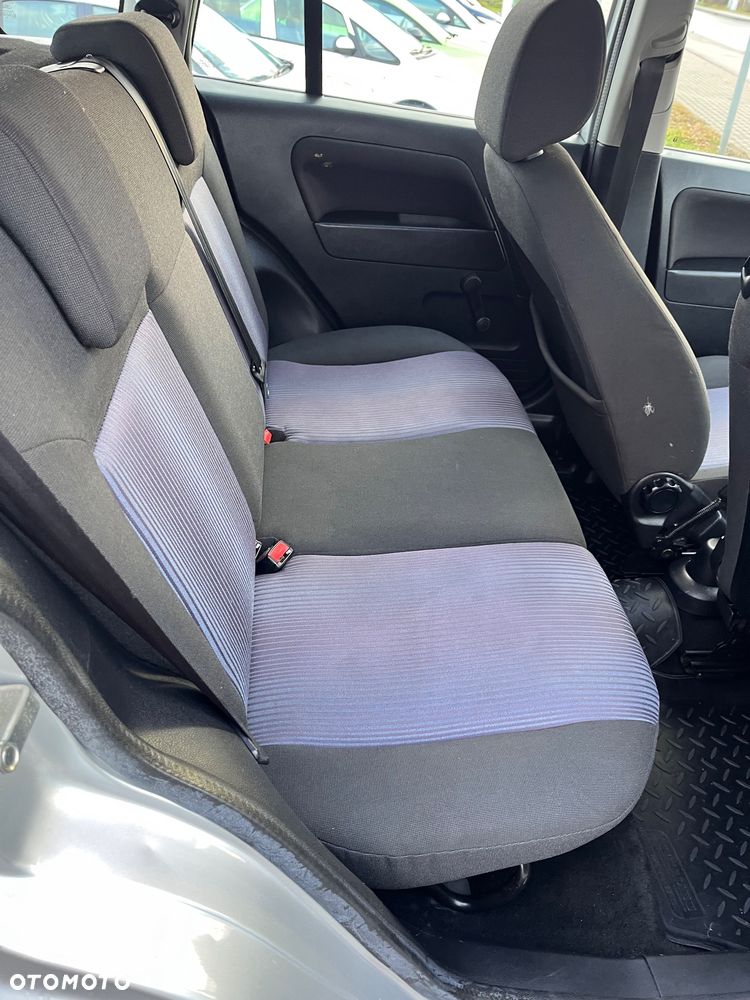 Ford Fusion 1.4 Fun - 24