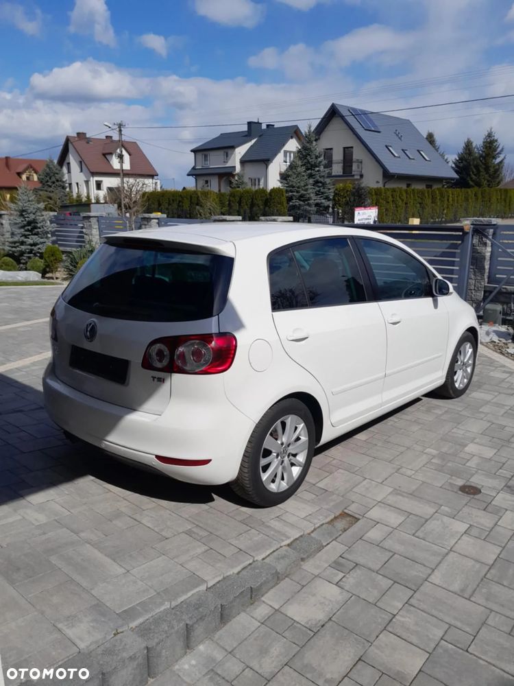 Volkswagen Golf - 5