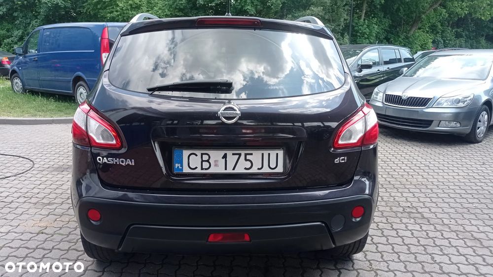 Nissan Qashqai 2.0 dCi DPF tekna - 14