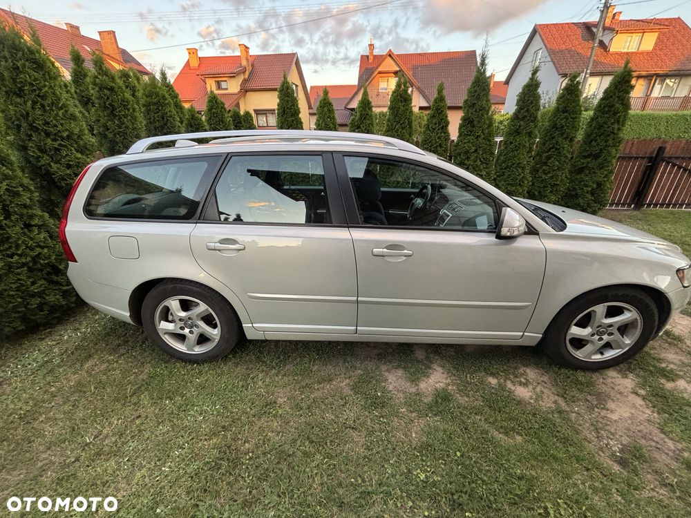 Volvo V50 - 2