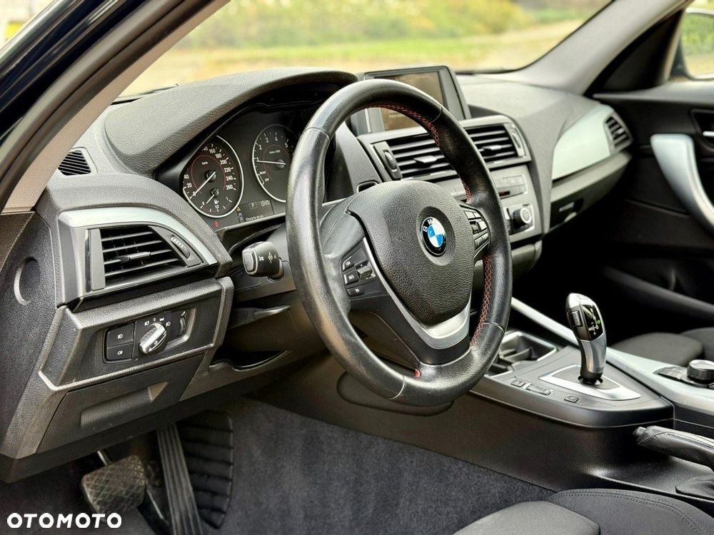 BMW Seria 1 118i Sport Line - 17