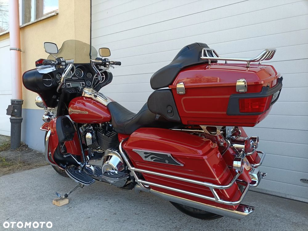 Harley-Davidson Touring Electra Glide - 18