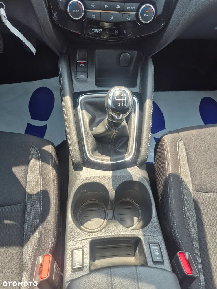 Nissan Qashqai - 12