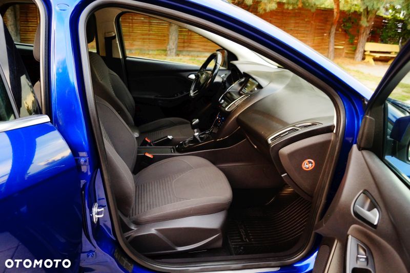 Ford Focus - 27