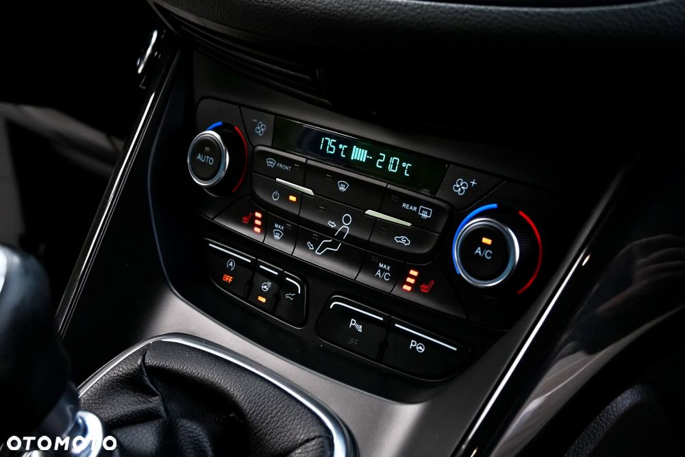 Ford Kuga 1.5 EcoBoost FWD ST-Line ASS - 33
