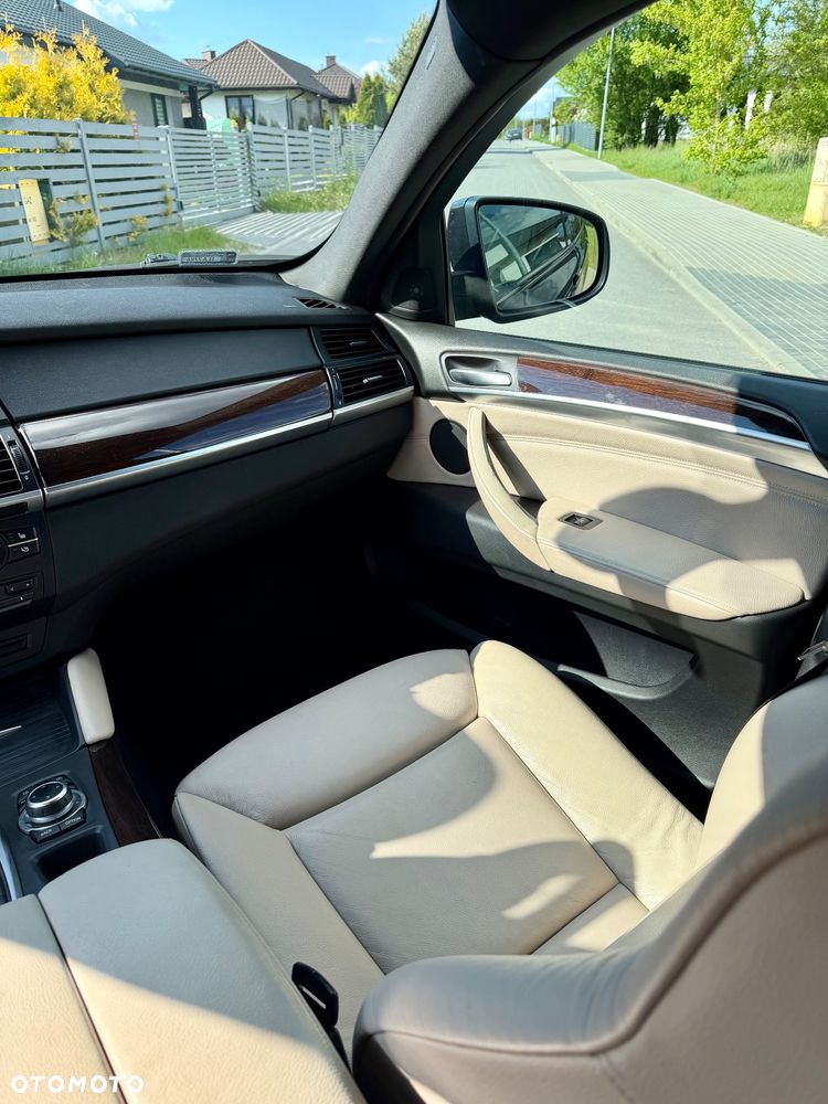BMW X6 xDrive40d - 12