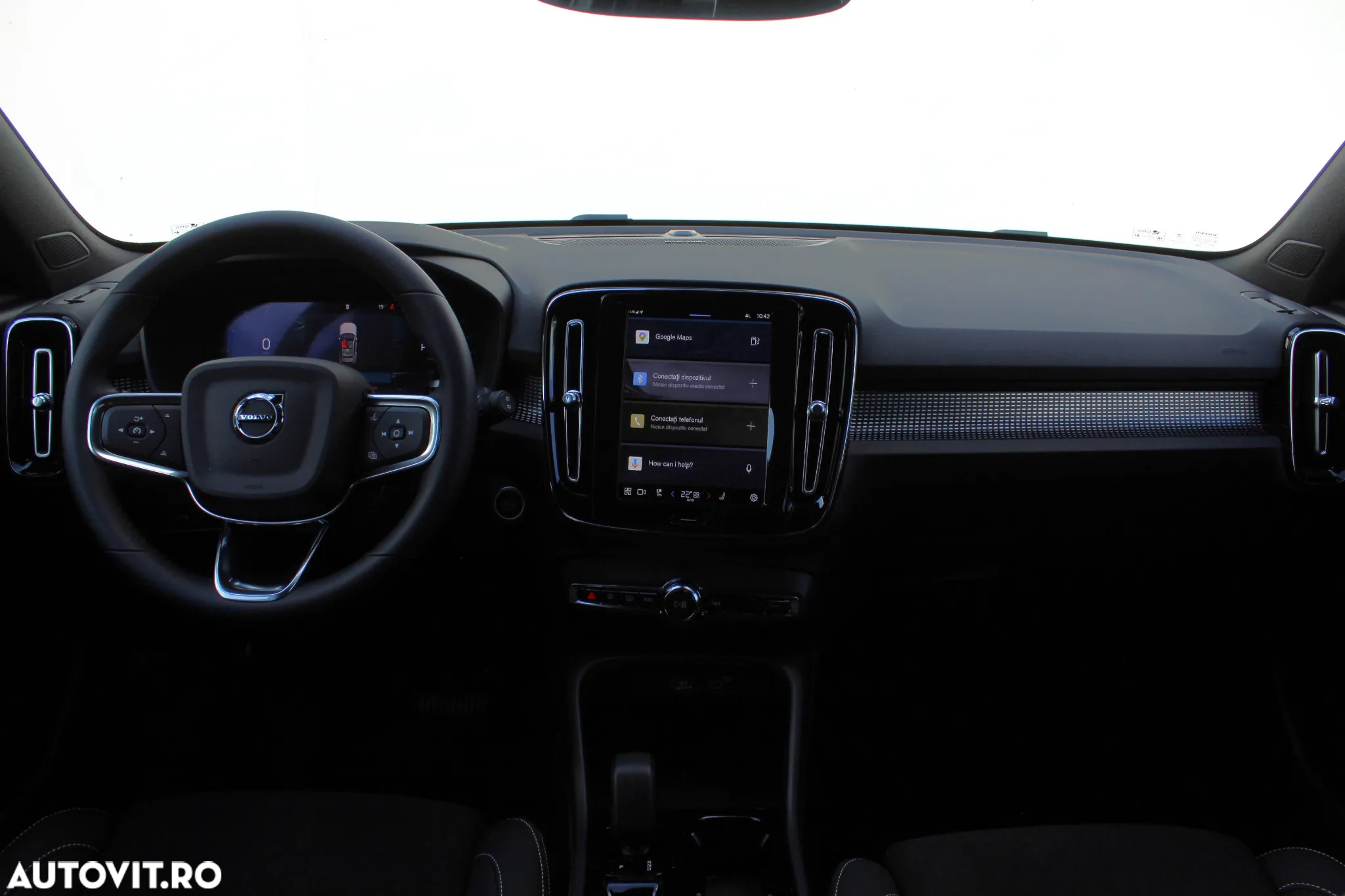 Volvo XC 40 B4 AT FWD MHEV Ultimate Dark - 22