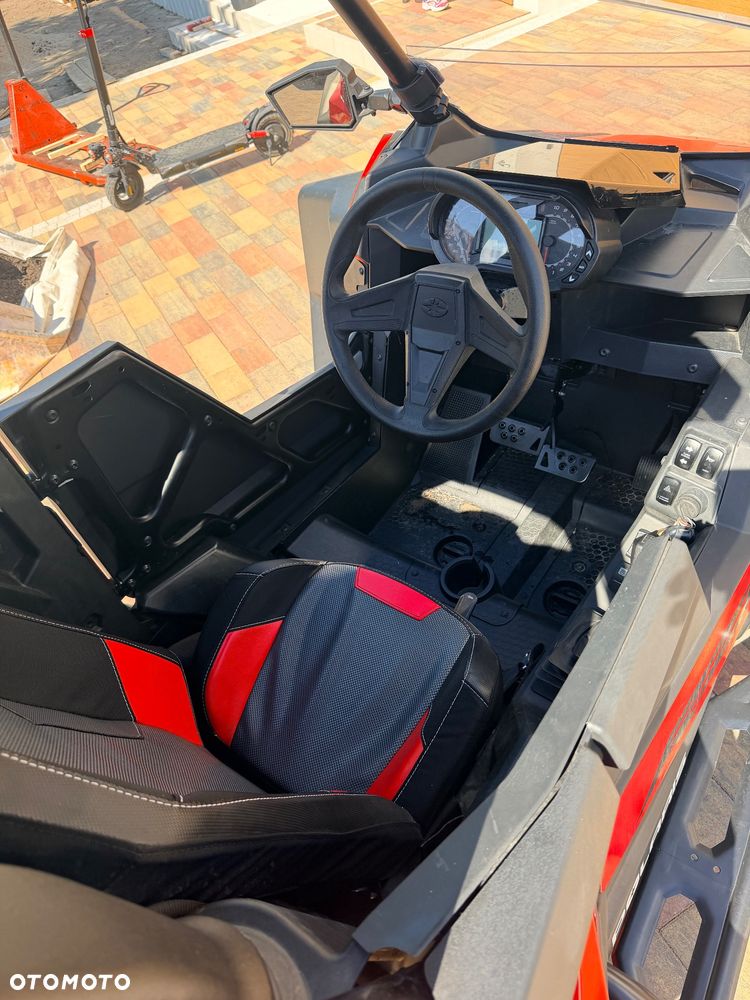 Polaris RZR - 9