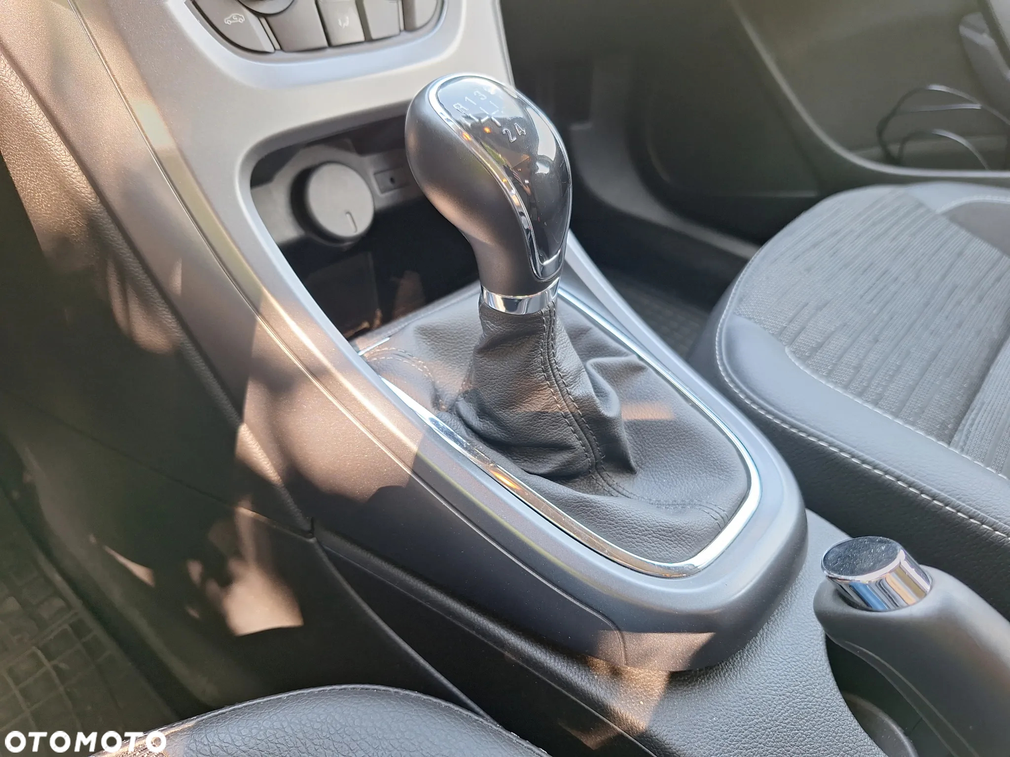 Opel Astra IV 1.6 Enjoy EU6 - 27