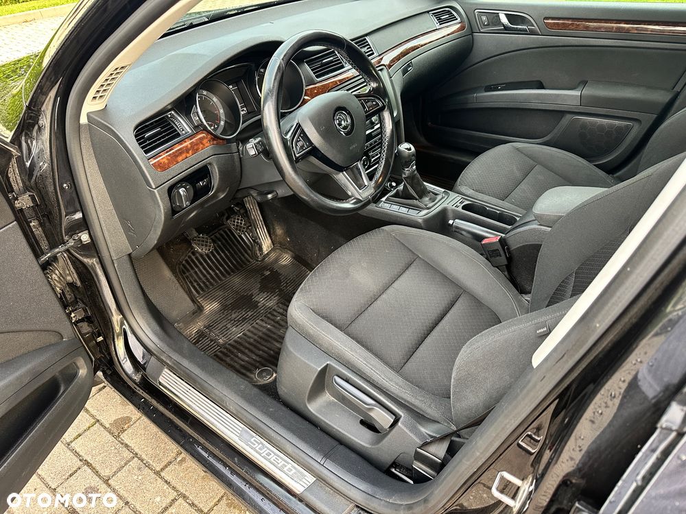 Skoda Superb 1.4 TSI Elegance - 16