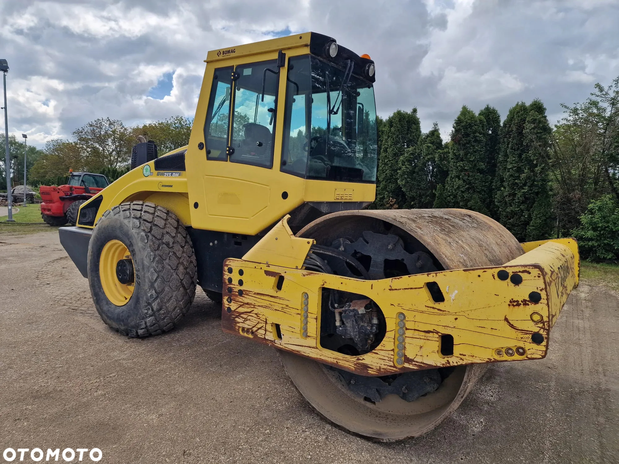 Bomag BW 213 DH-4 - 3