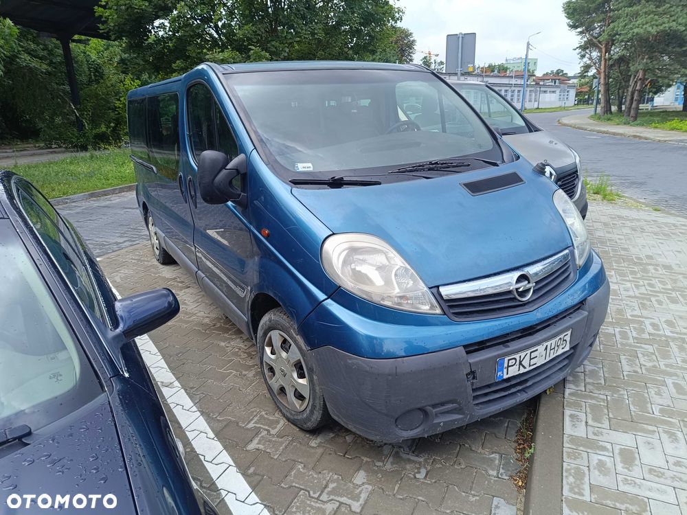 Renault Trafic - 1