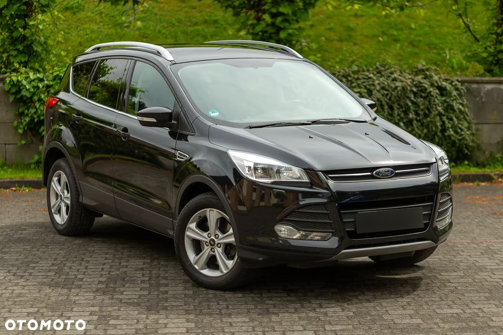Ford Kuga - 10