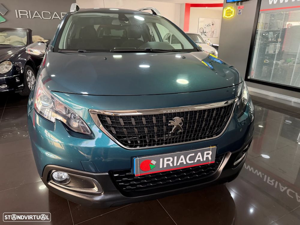 Peugeot 2008 1.2 PureTech Style - 7