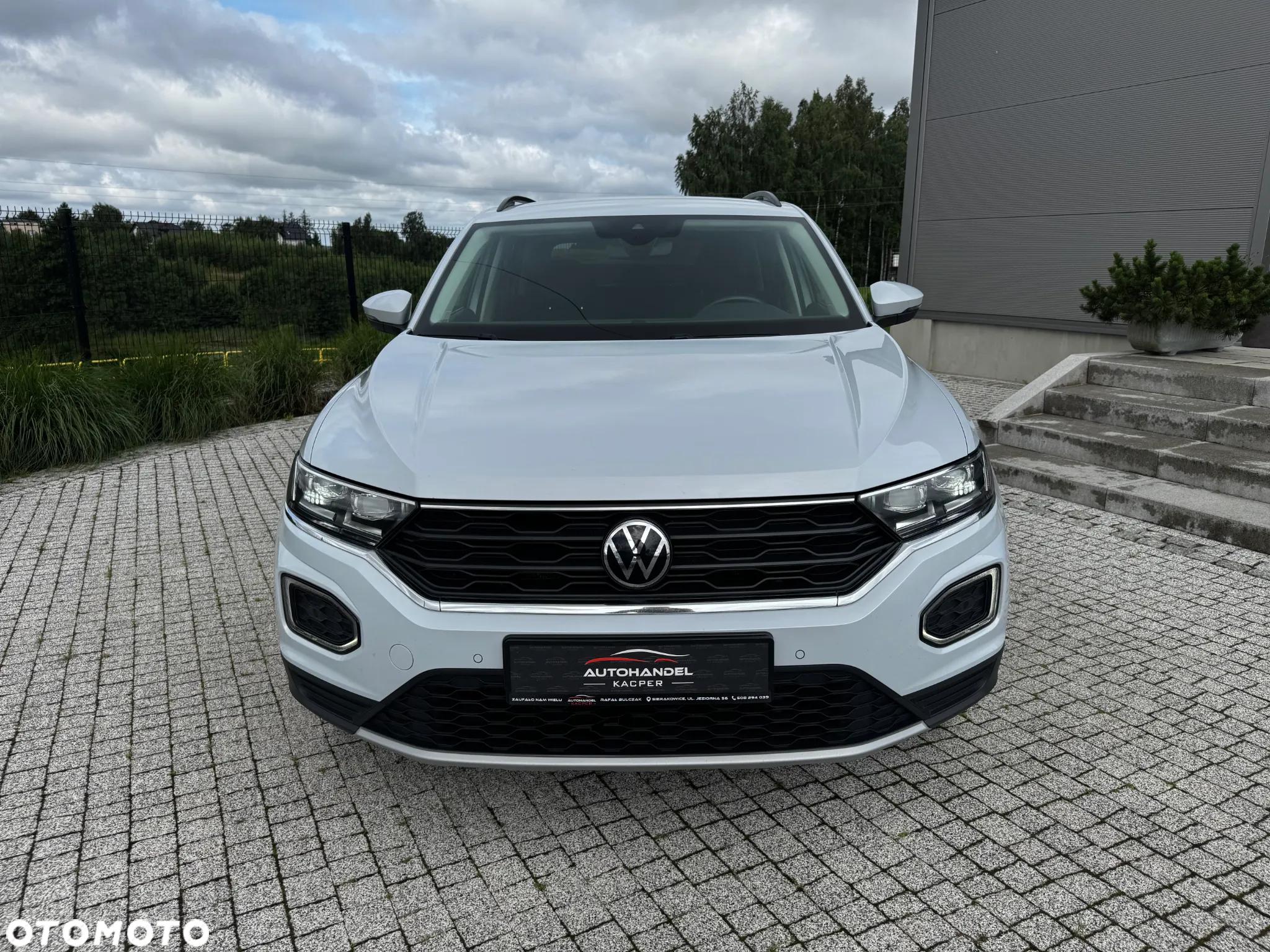Volkswagen T-Roc 2.0 TDI SCR DSG IQ.DRIVE - 2
