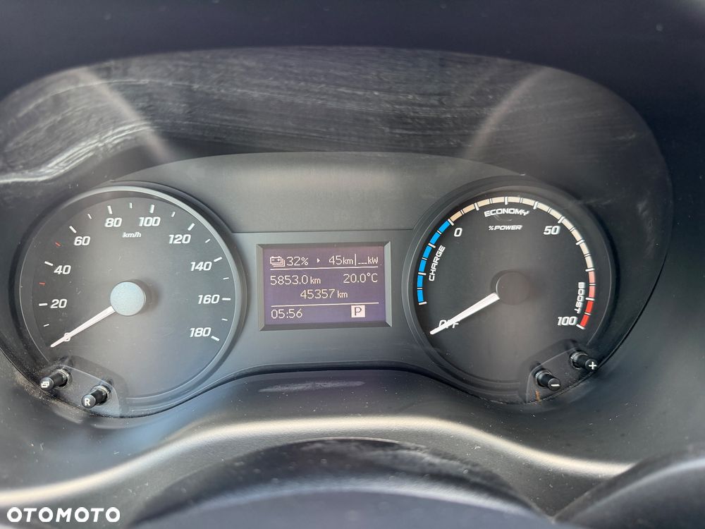 Mercedes-Benz Vito - 9