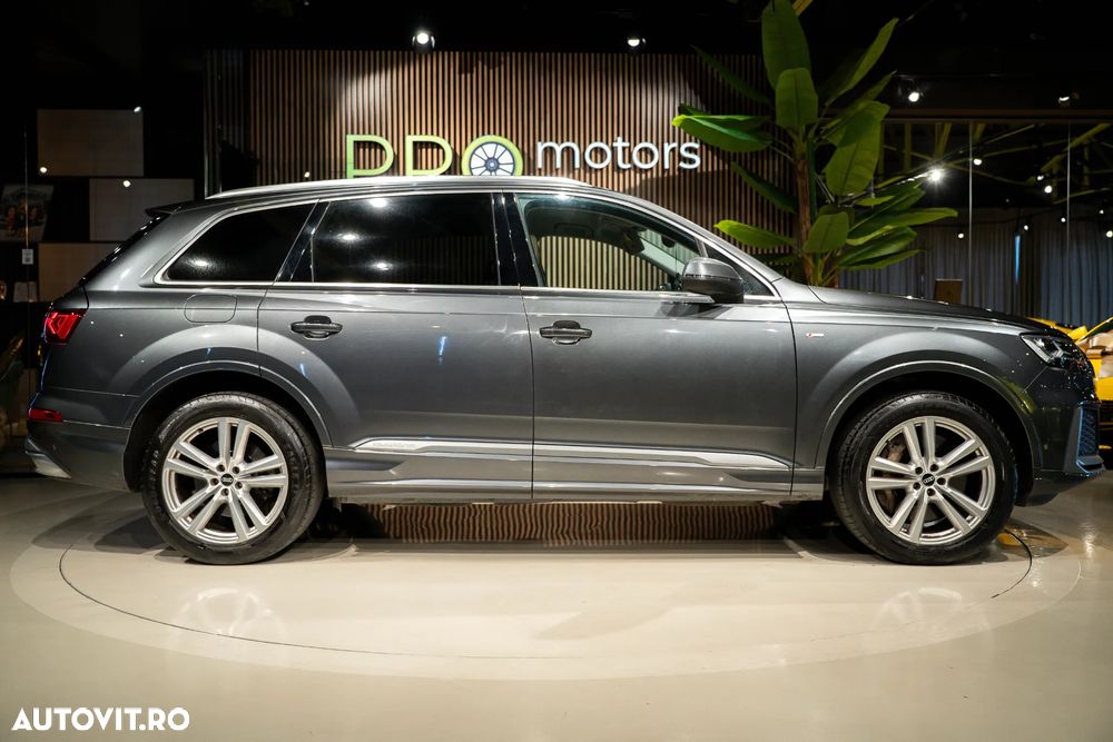 Audi Q7 55 TFSI e quattro tiptronic S line - 9