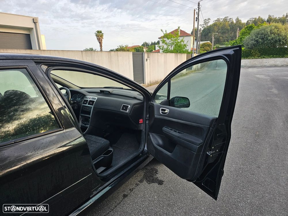 Peugeot 307 1.6 HDi Premium - 22