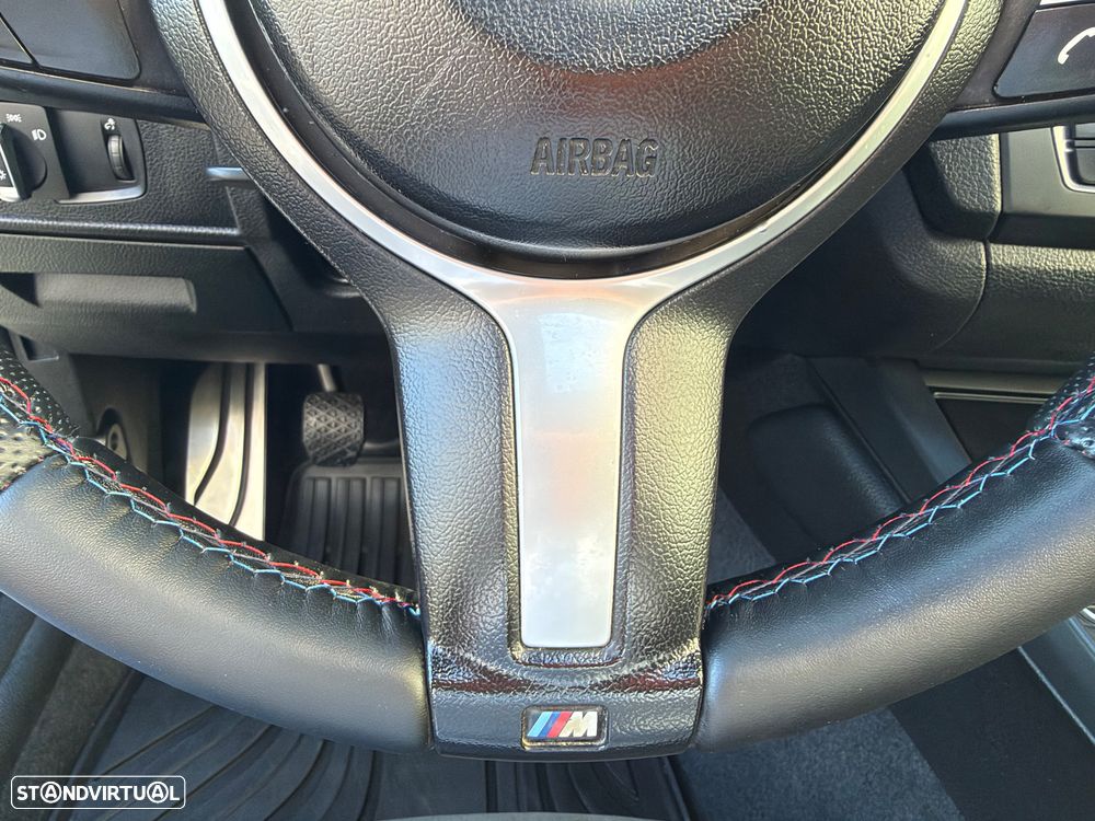 BMW 120 d Pack M - 33