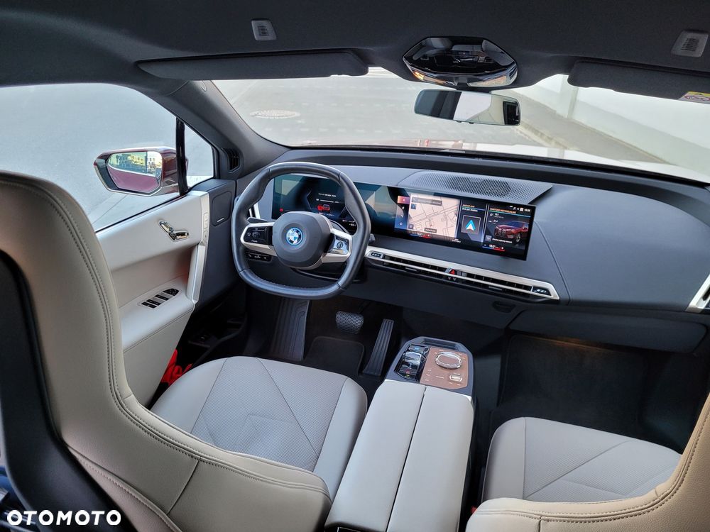 BMW iX xDrive50 111.5kWh Signature - 29