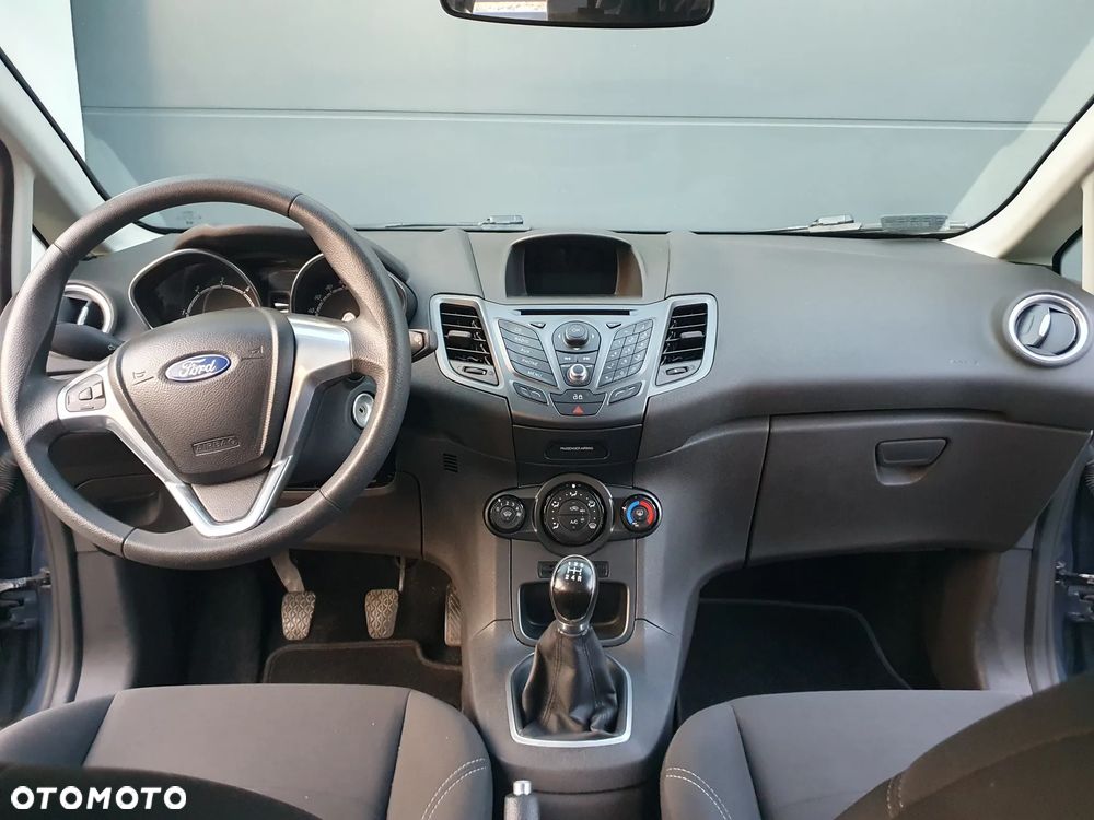Ford Fiesta - 17