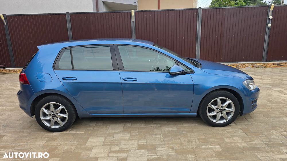 Volkswagen Golf 1.6 TDI BlueMotion Technology DPF Comfortline - 16