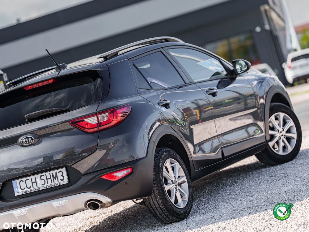 Kia Stonic 1.4 L - 8