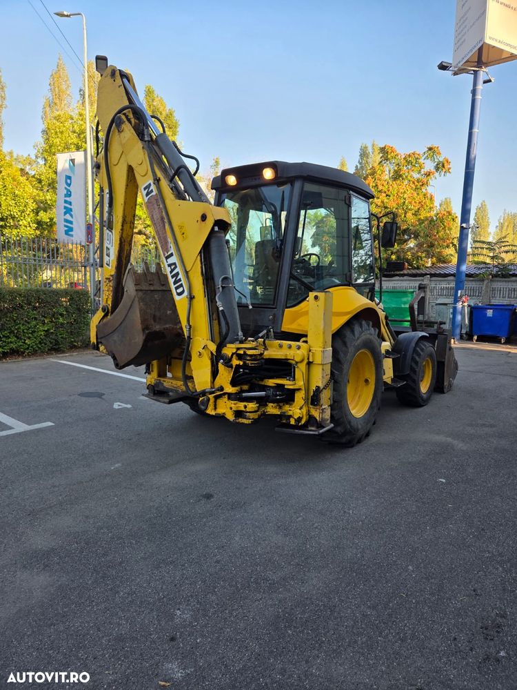 New Holland LB95B-4PT - 9