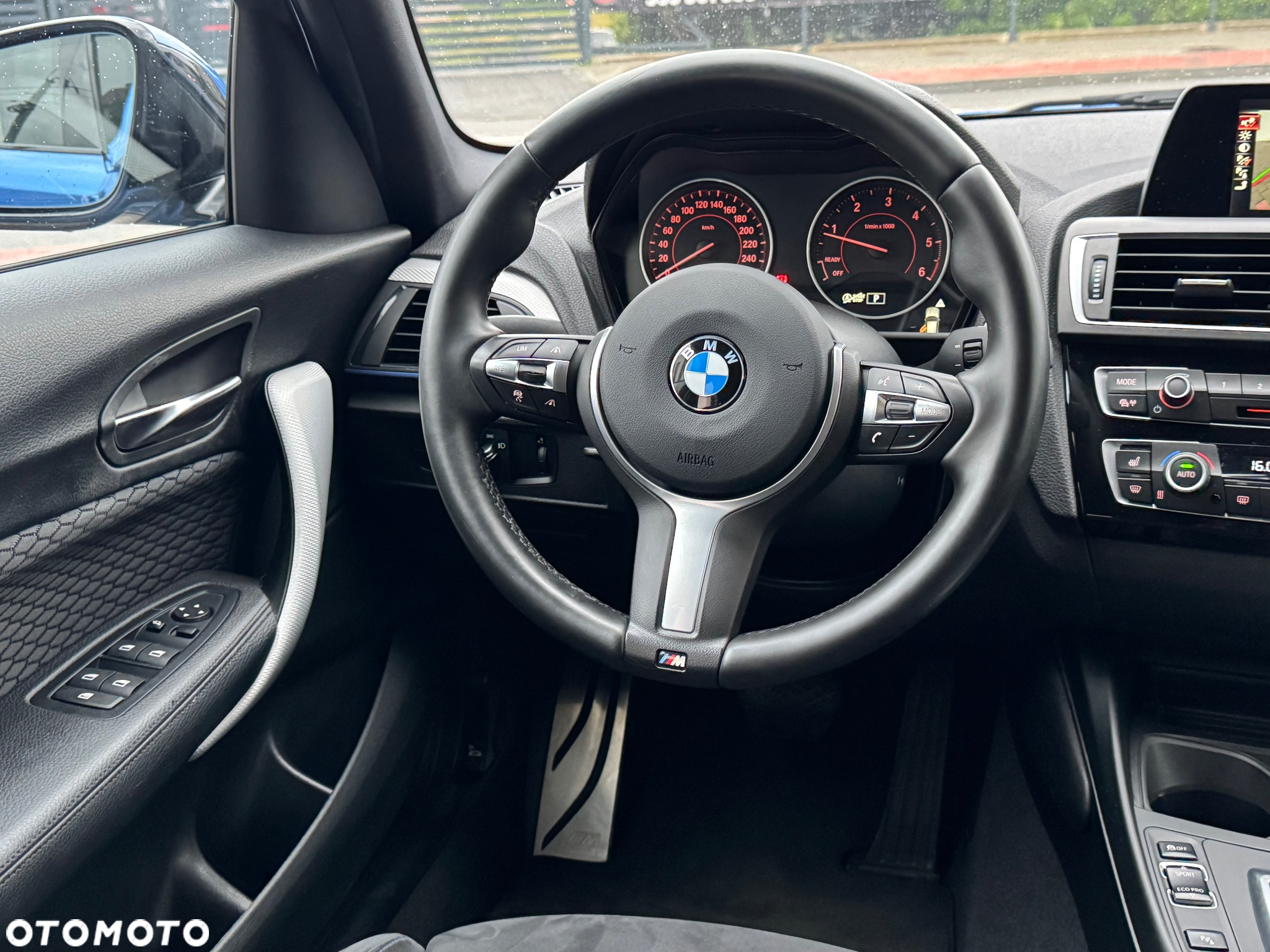 BMW Seria 1 120d xDrive M Sport - 25