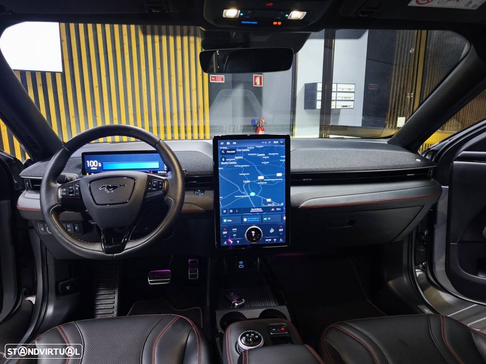 Ford Mustang Mach-E 98.7 kWh Premium AWD - 22